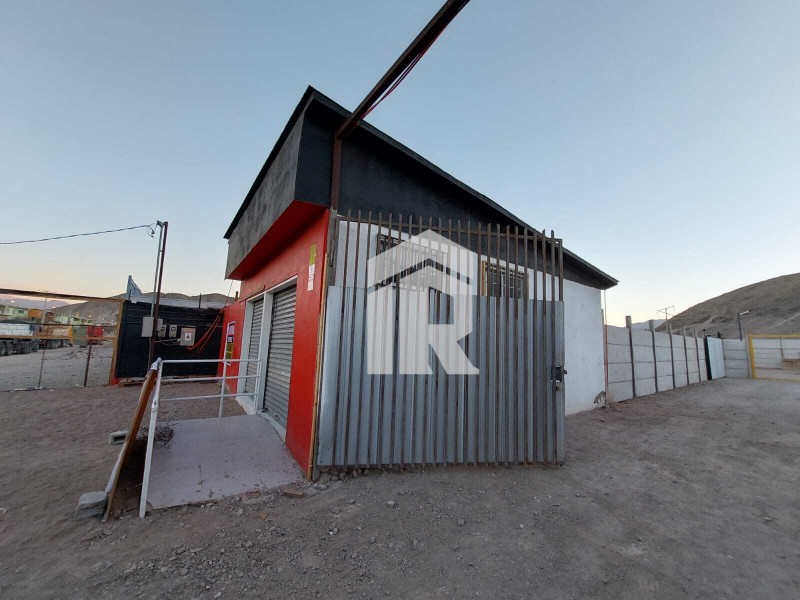 Arriendo de Local Comercial en el Palomar
