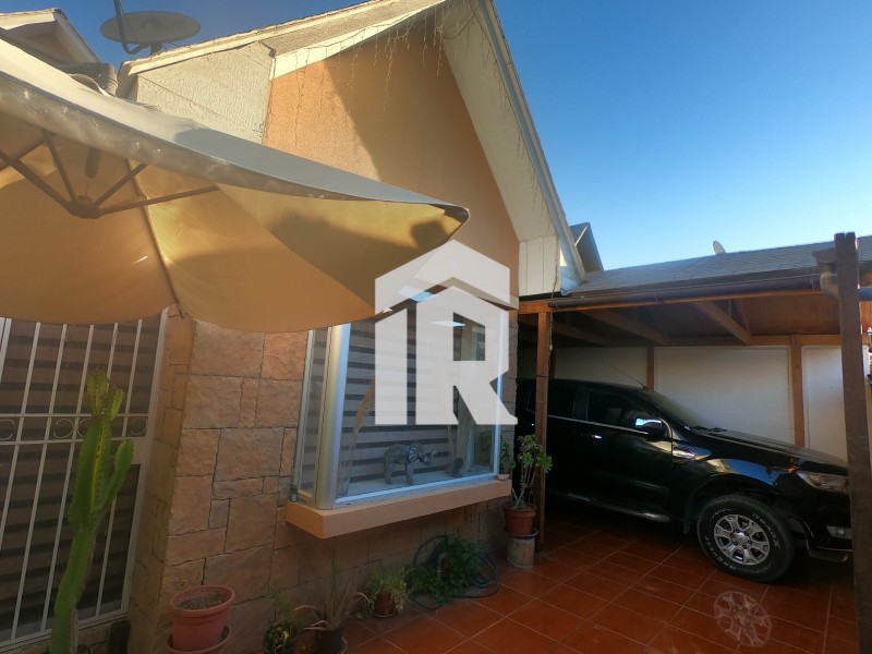 Arriendo de Linda Casa en Villa Cerrada, Portal del Palomar