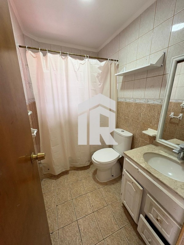 Venta de Hermosa Casa Villa los Almendros, A Pasos de Jumbo