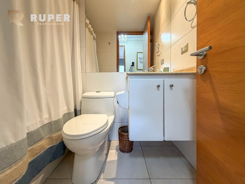 6 Norte. Depto en Venta 2D 2B en Sector Residencial de Viña