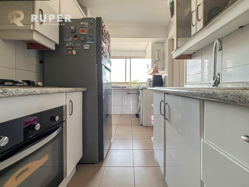 Arriendo Dpto Amplio Con Mucho Sol y Vista Al Mar 3D 3B 2E