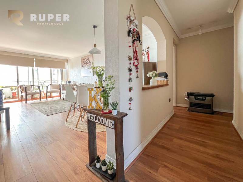 Arriendo Dpto Amplio Con Mucho Sol y Vista Al Mar 3D 3B 2E