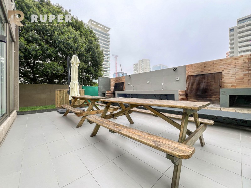 Departamento 2D 2B en Bosque de Montemar. Sector Residencial