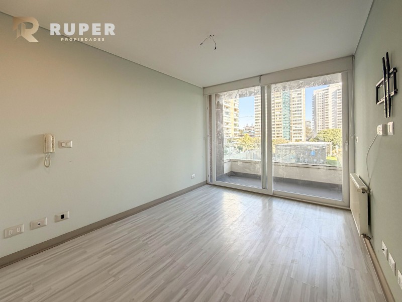 Departamento 2D 2B en Bosque de Montemar. Sector Residencial