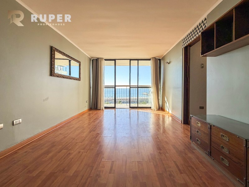 Departamento 2D Vista Al Mar en el Plan de Valparaíso