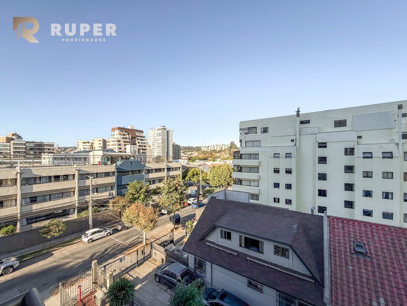 6 Norte. Depto en Venta 2D 2B en Sector Residencial de Viña