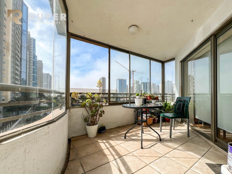 Arriendo Dpto Amplio Con Mucho Sol y Vista Al Mar 3D 3B 2E