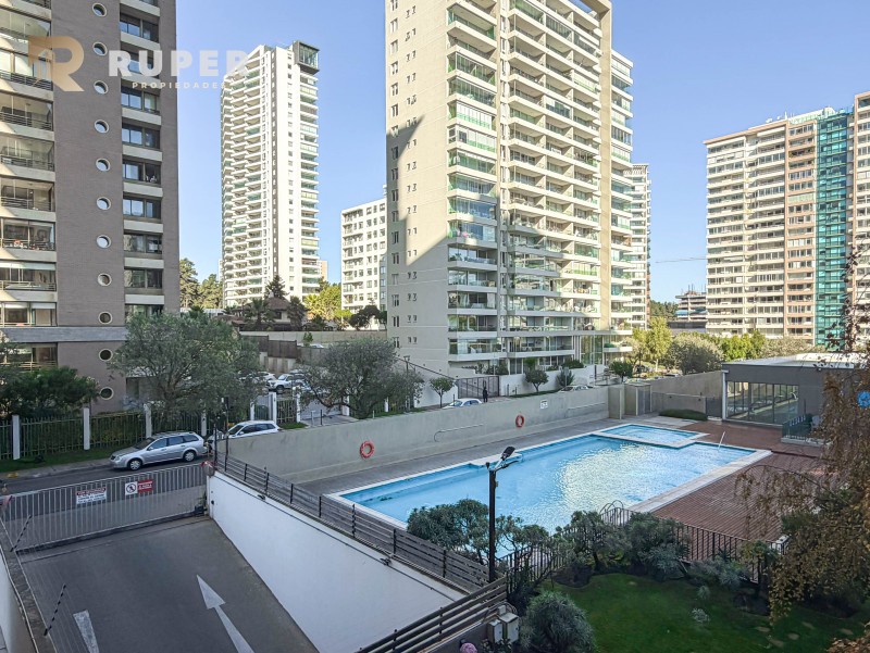 Departamento 2D 2B en Bosque de Montemar. Sector Residencial