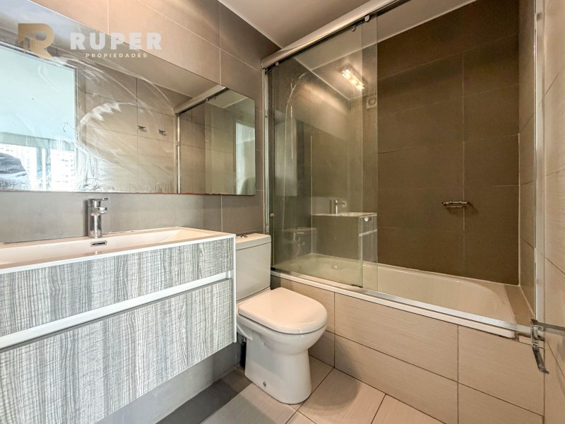 Departamento 2D 2B en Bosque de Montemar. Sector Residencial