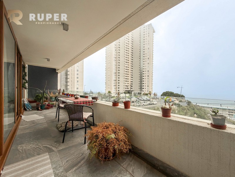 Elegante Depto 2D 2B Con Vista Panorámica. Costa de Montemar