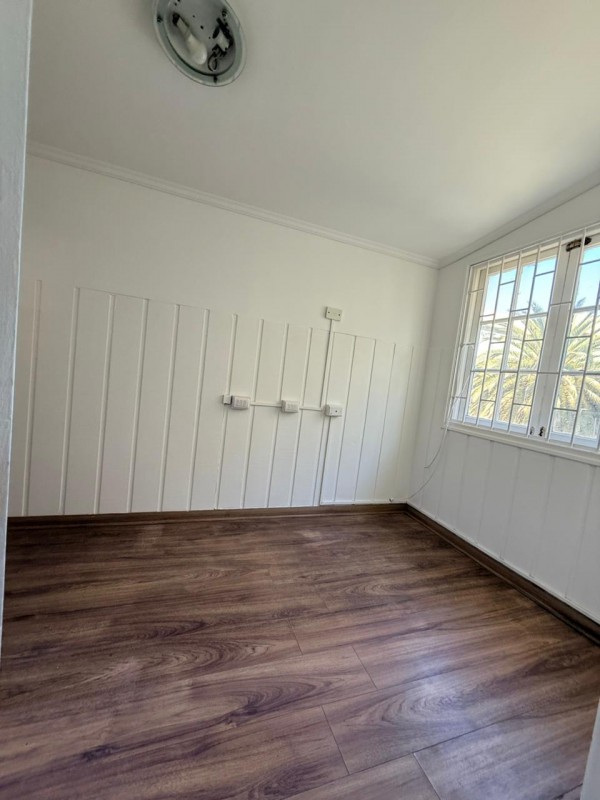 Arriendo Amplia y Luminosa Casa en Segundo Piso! Viña