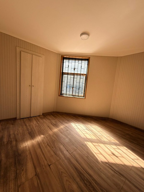Arriendo Amplia y Luminosa Casa en Segundo Piso! Viña