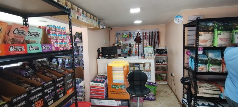 Venta Local Comercial Con Gran Flujo Vehicular y Peatonal.