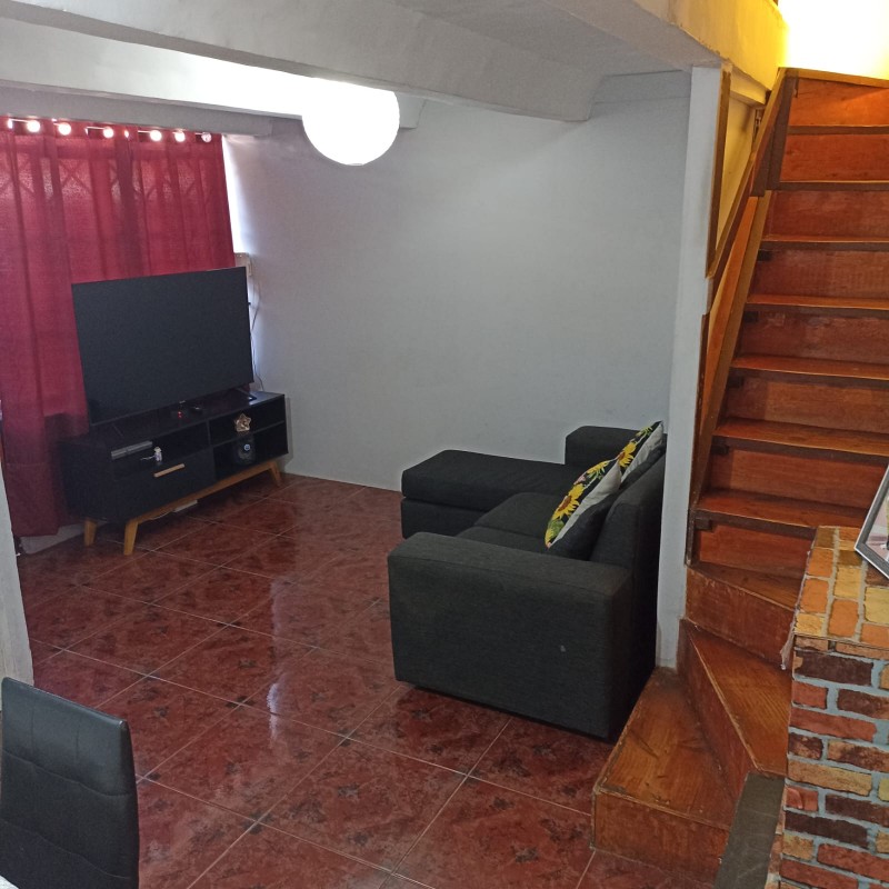 Venta Casa 2 Pisos 80 M2 / 86 M2