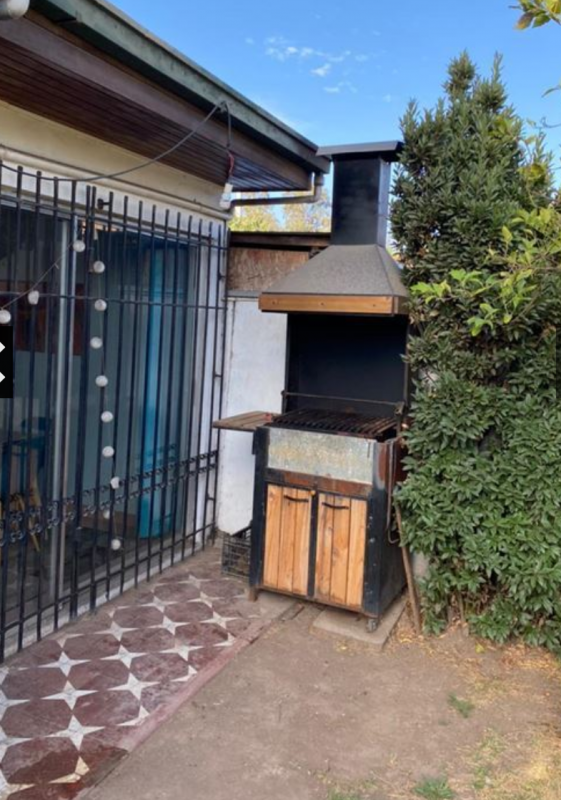 Casa 2 Pisos 6 D, 3 B, 6 E, Amplio Patio, Sector Residencial
