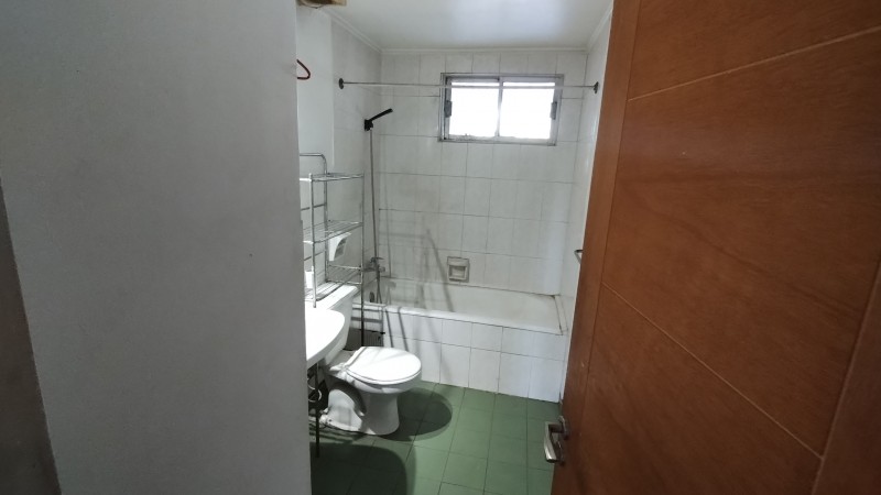Casa 2 Pisos 6 D, 3 B, 6 E, Amplio Patio, Sector Residencial