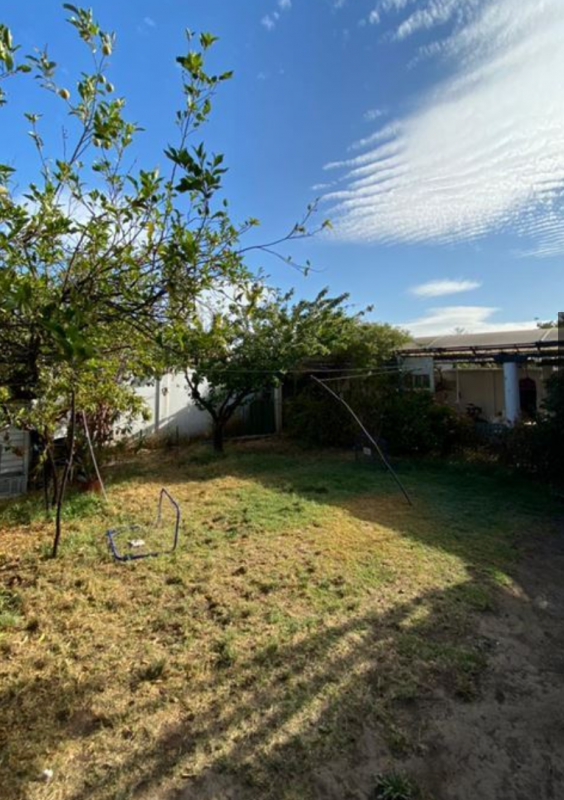 Casa 2 Pisos 6 D, 3 B, 6 E, Amplio Patio, Sector Residencial