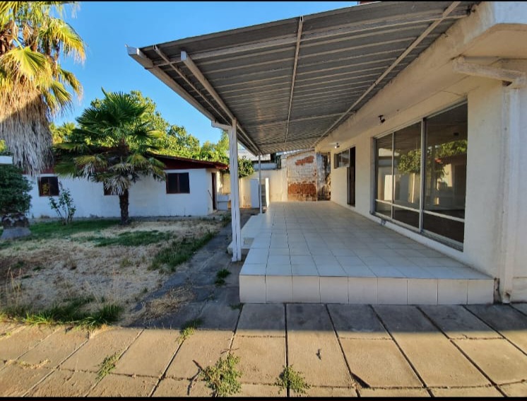 Oportunidad Amplia Casa en Venta Centro de Talca