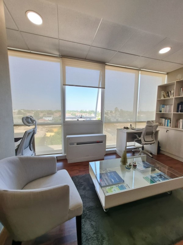Amplia Oficina en Venta de 48 M2