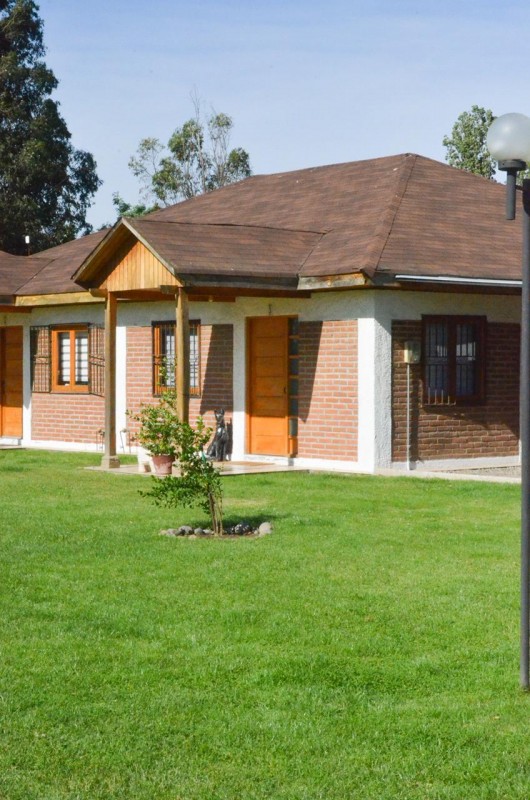 Casa en Arriendo / Condominio Camino A Romeral / 2D 1B