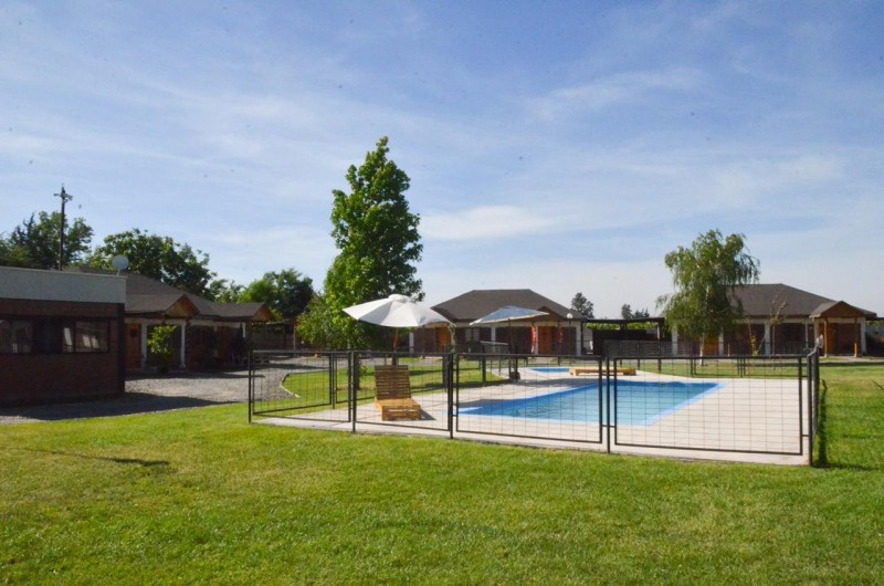 Casa en Arriendo / Condominio Camino A Romeral / 2D 1B