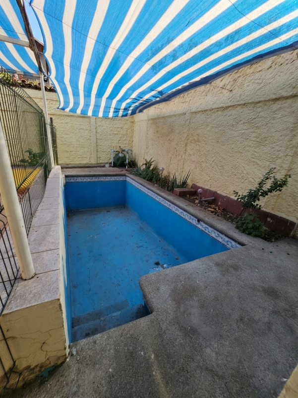 Se Arrienda Casa las Condes 3D/2B/estc y Piscina