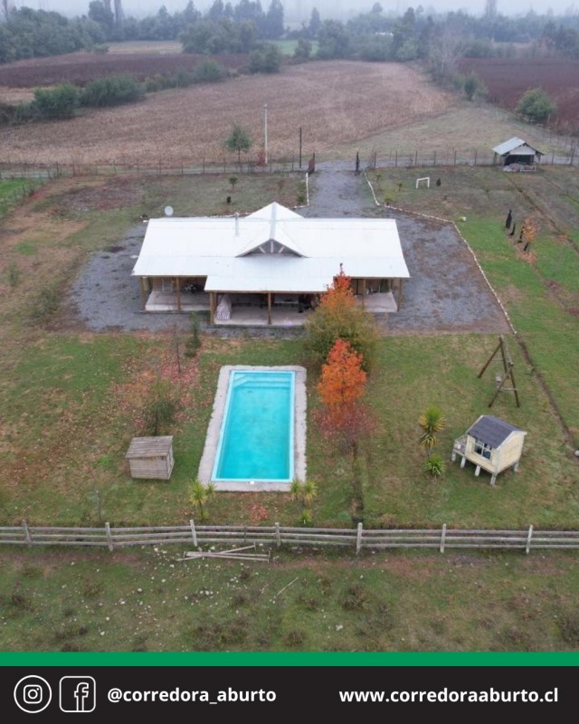 Terreno Con Casa y Piscina