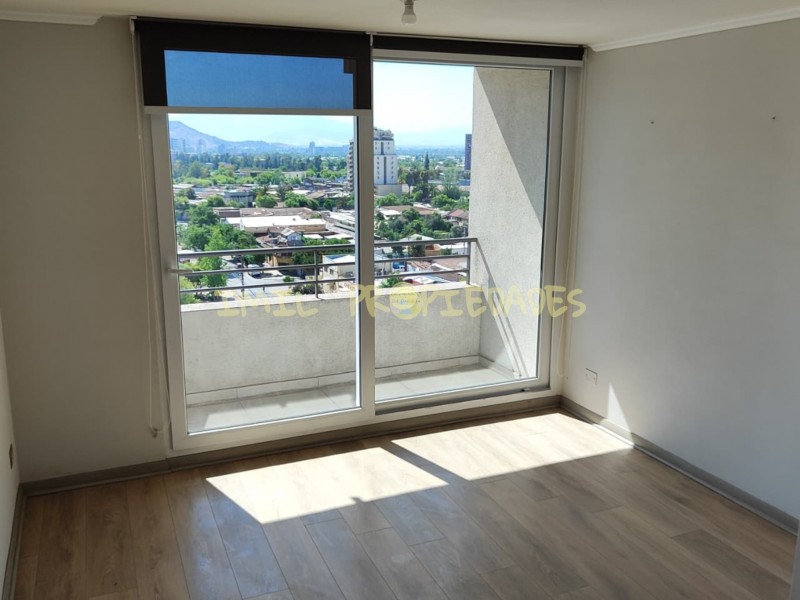 Vende Departamento Hermosa Vista en Recoleta.