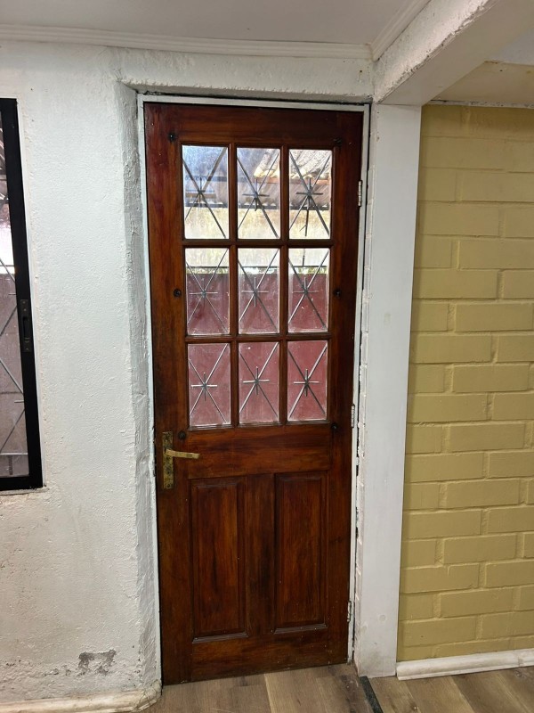 Vende Casa en San Bernardo. (Prox. Metrotres los 5 Pinos)