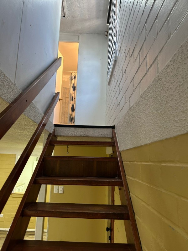 Vende Casa en San Bernardo. (Prox. Metrotres los 5 Pinos)