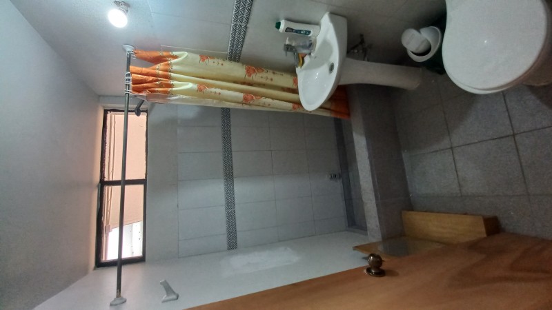 Venta de Casa Amplia para Inversion