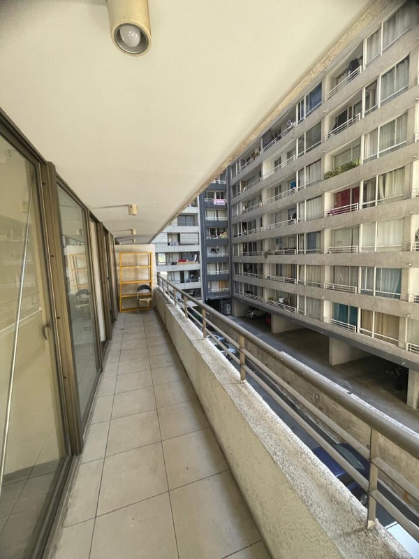 Arriendo Departamento en Avda Ecuador, Est Central.