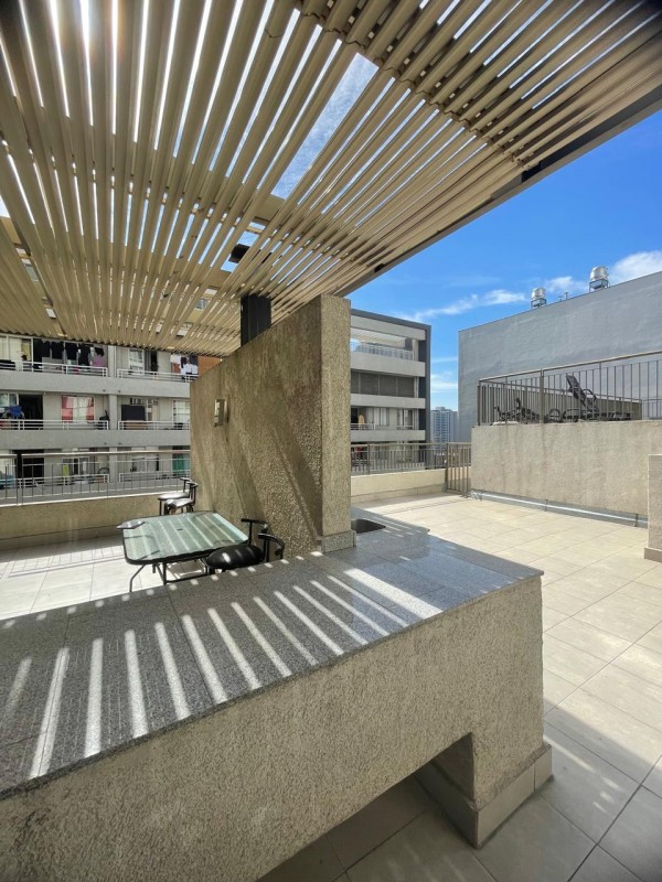 Arriendo Departamento en Avda Ecuador, Est Central.