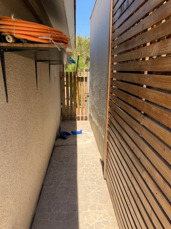 Se Vende Amplia Casa en Condominio los Alerces, Colina.