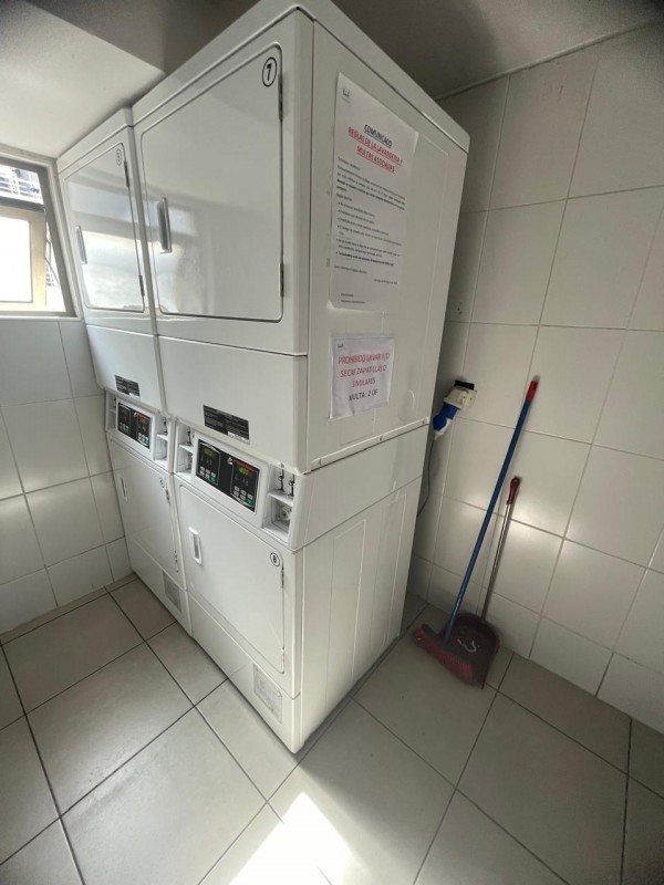 Arriendo Departamento en Avda Ecuador, Est Central.