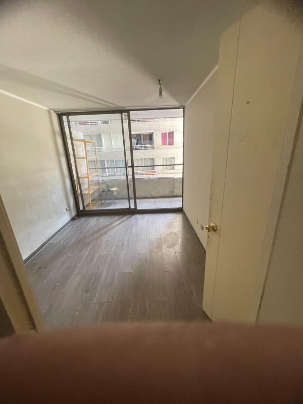 Arriendo Departamento en Avda Ecuador, Est Central.