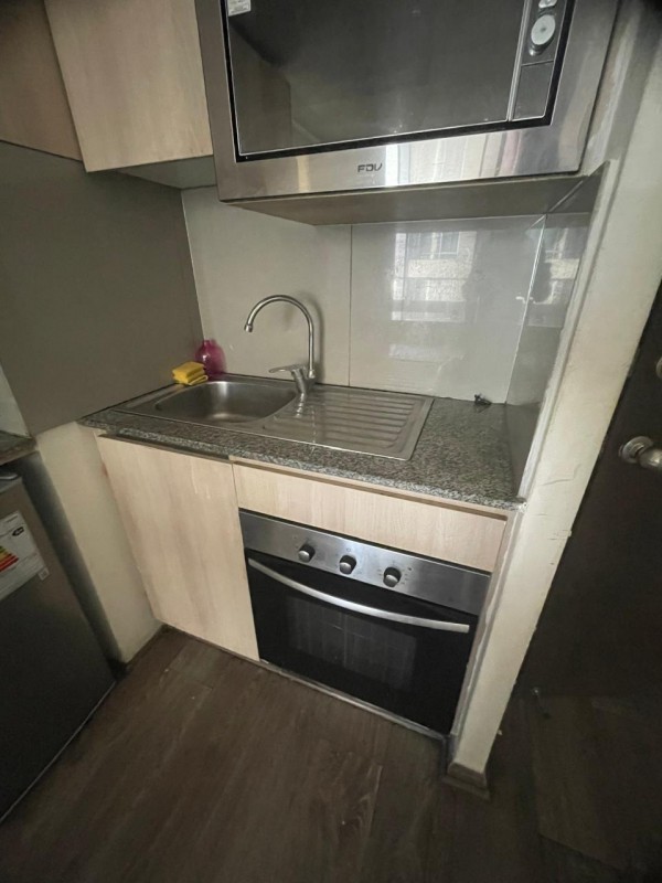 Arriendo Departamento en Avda Ecuador, Est Central.
