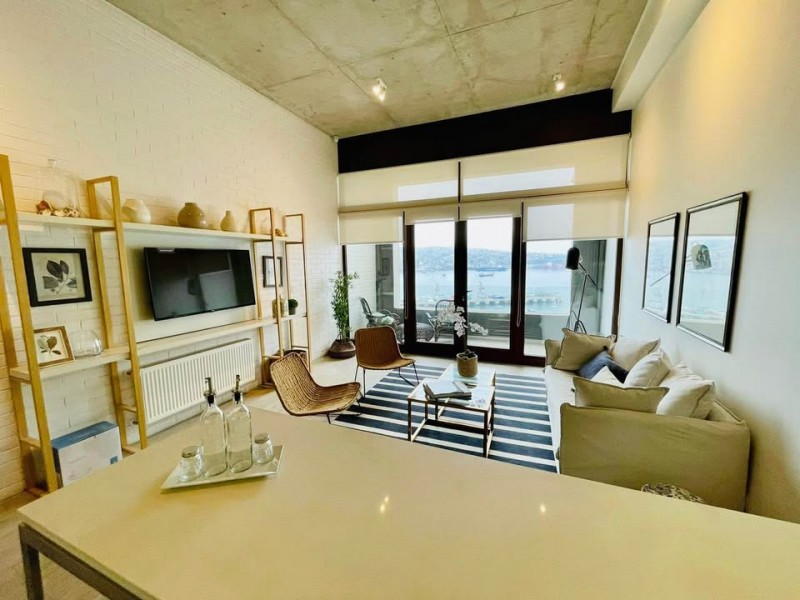 Departamento Amplio, Amoblado y Con Vista Privilegiada