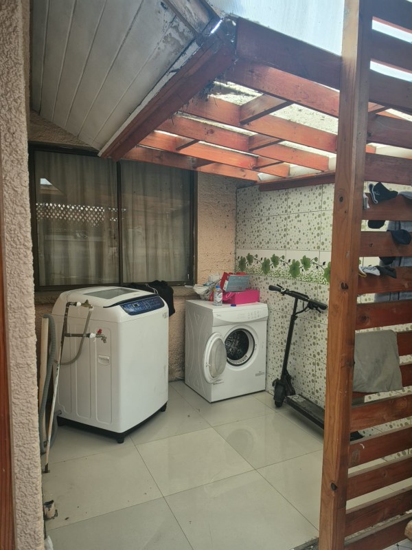 Espectacular Casa para Inversión para Uso Comercial O Vivir