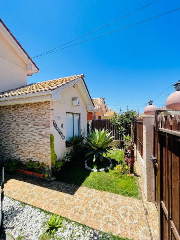 🔥¡espectacular Casa en Peñuelas (4D+4B) Arriendo O Venta!🔥