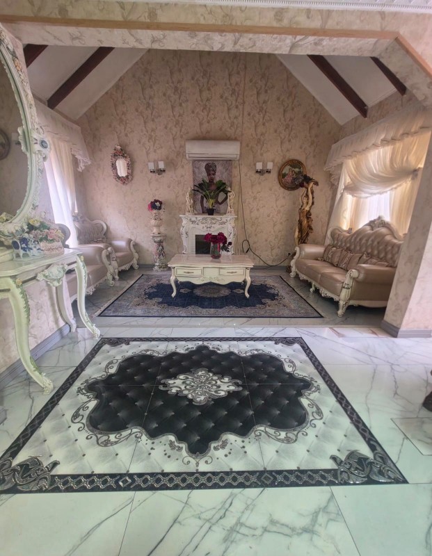 Espectacular Casa para Inversión para Uso Comercial O Vivir