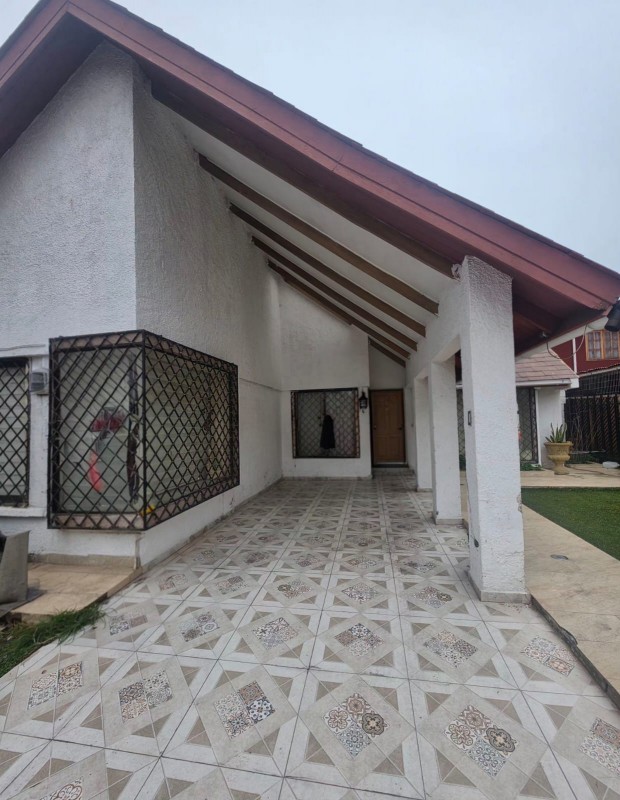 Espectacular Casa para Inversión para Uso Comercial O Vivir