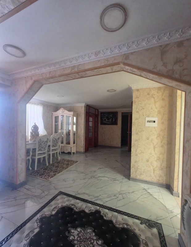 Espectacular Casa para Inversión para Uso Comercial O Vivir