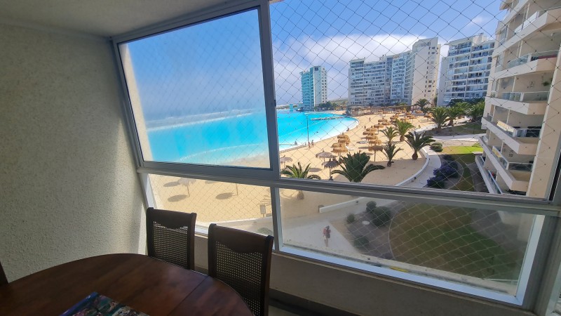 Vende Departamento en Exclusivo Condominio en Laguna del Mar
