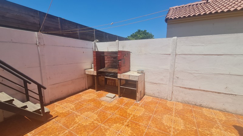 Bella Casa Con 4 Baños 5 Dormitorios