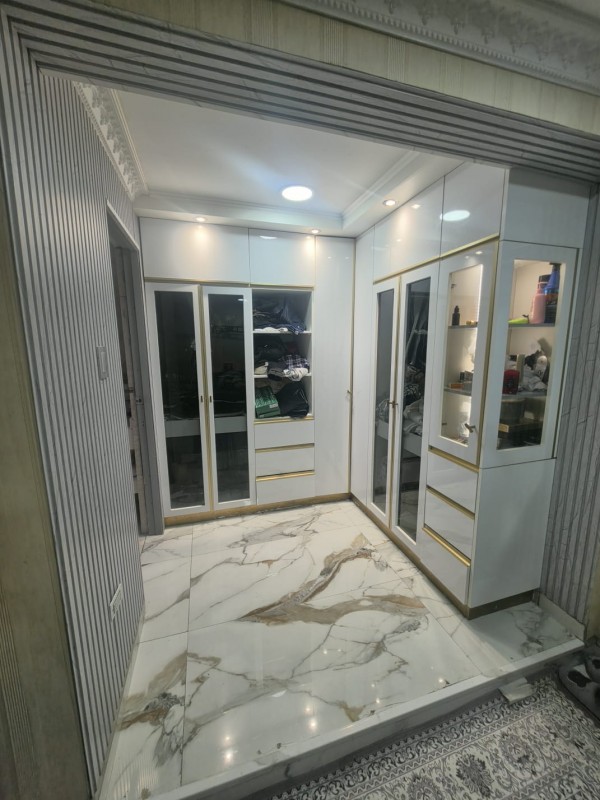 Espectacular Casa para Inversión para Uso Comercial O Vivir