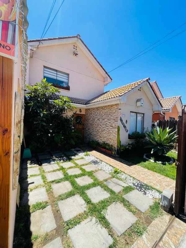 🔥¡espectacular Casa en Peñuelas (4D+4B) Arriendo O Venta!🔥