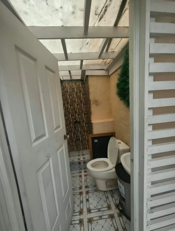 Espectacular Casa para Inversión para Uso Comercial O Vivir