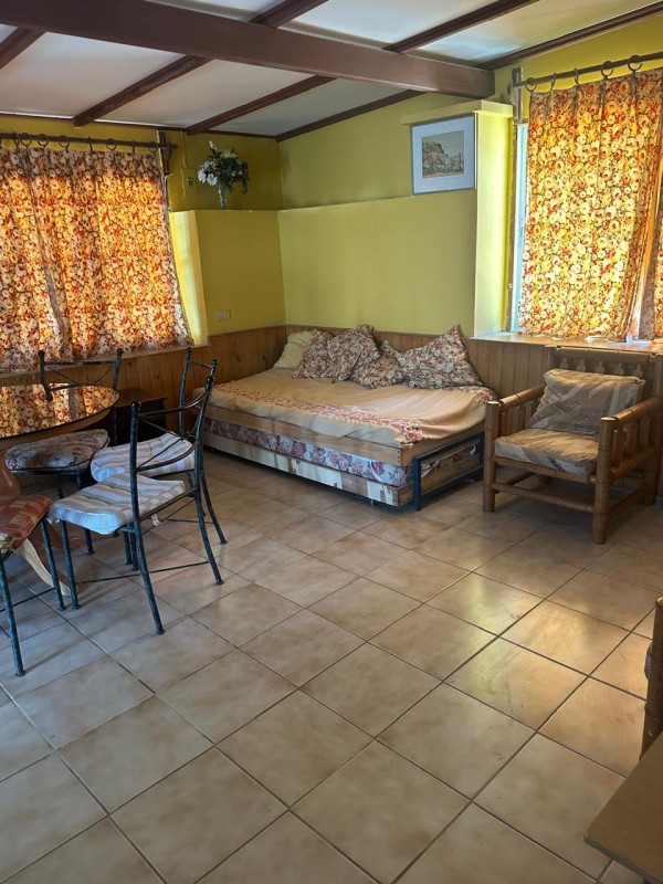 Gran Propiedad en Tongoy 1 Casa Grande y 4 Departamentos