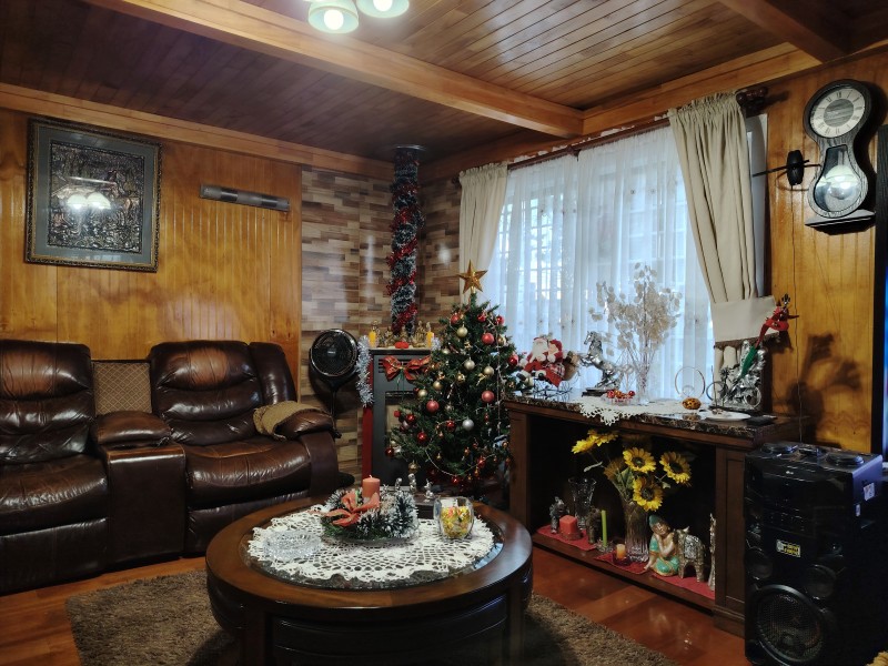 Casa en Venta – Calle Mendoza, A Pasos del Centro la